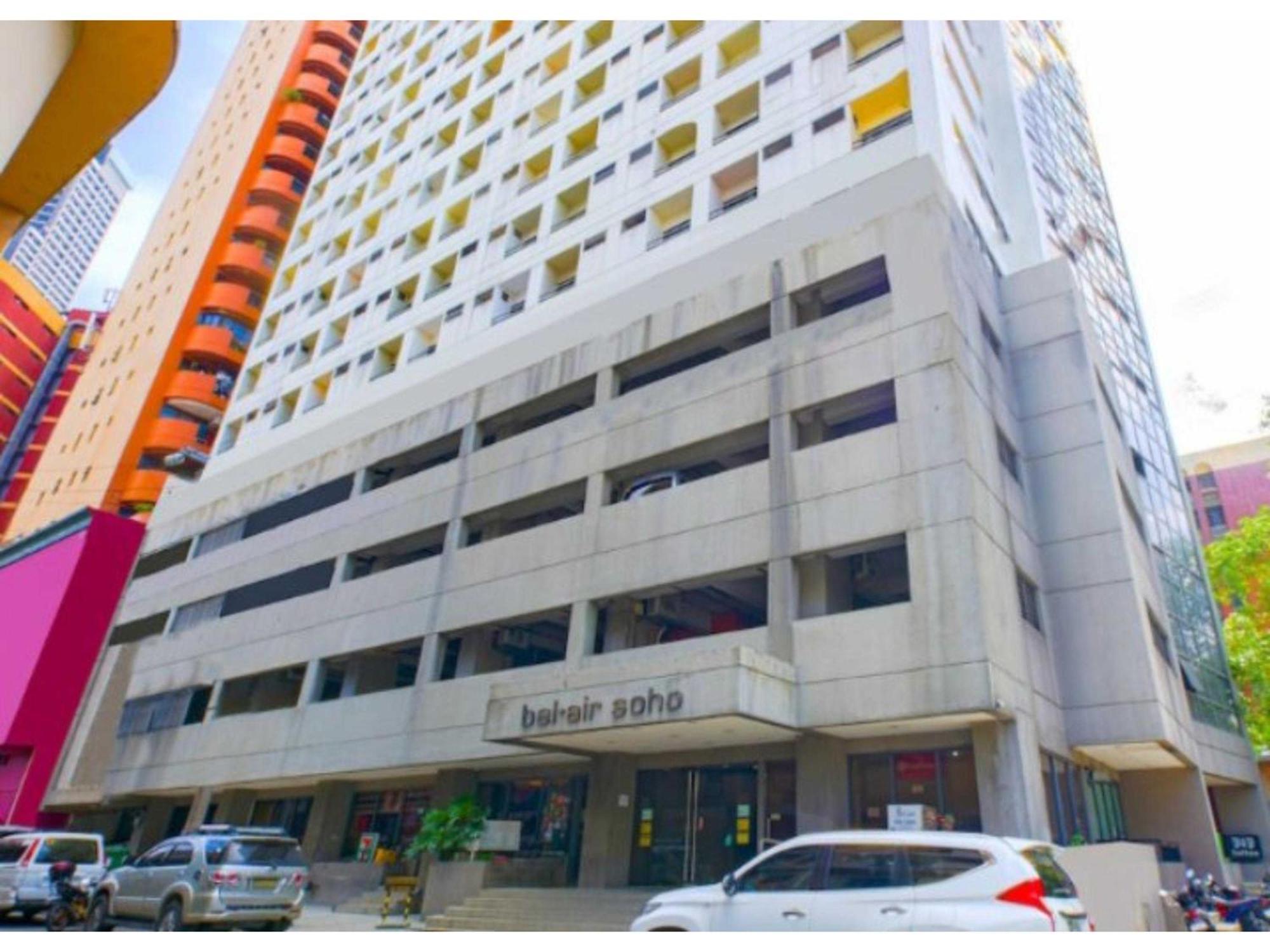 Oyo 769 Poblacion Suites Polaris Макати Экстерьер фото